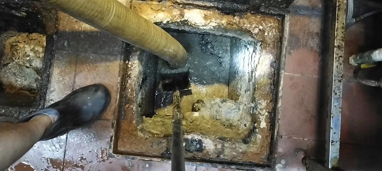 平远污水池清理一般都有毒气，怎么预防中毒呢？